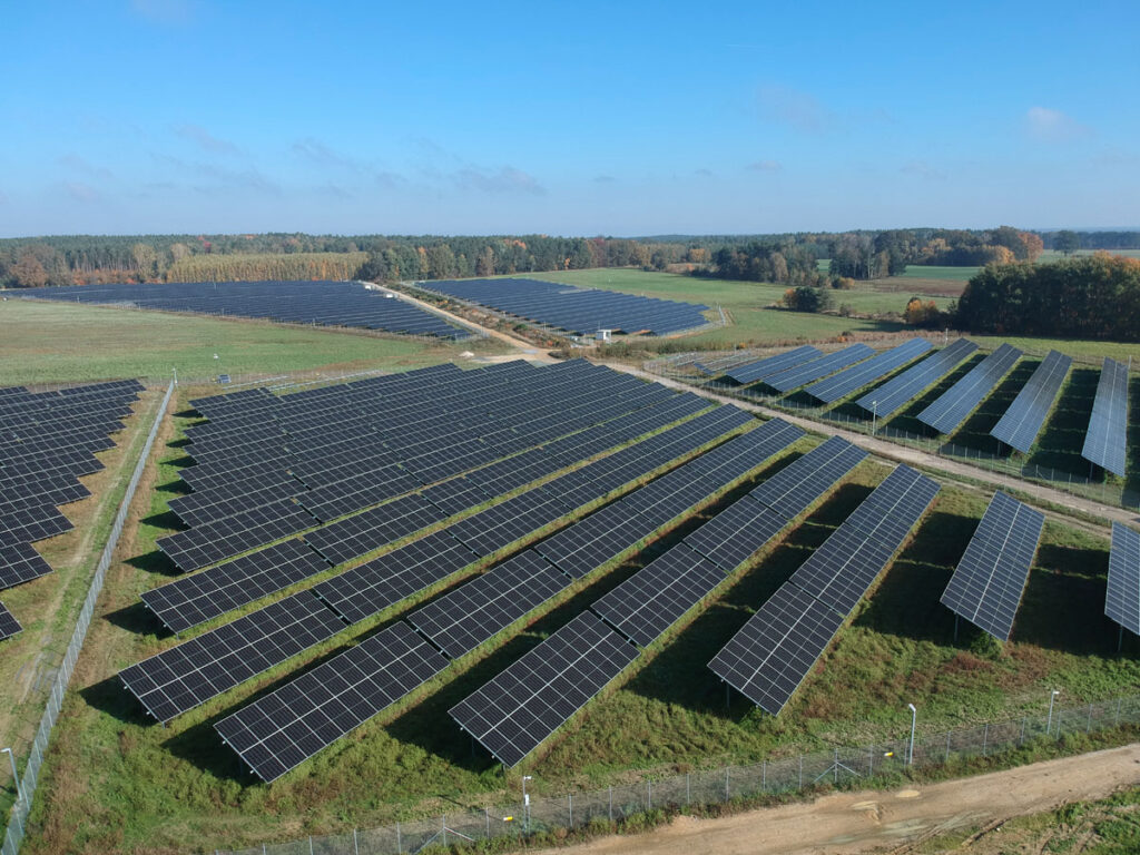 Rentowna inwestycja - farma fotowoltaiczna.